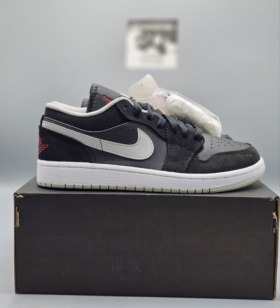 AIR JORDAN 1 LOW " BLACK WOLF GREY " 