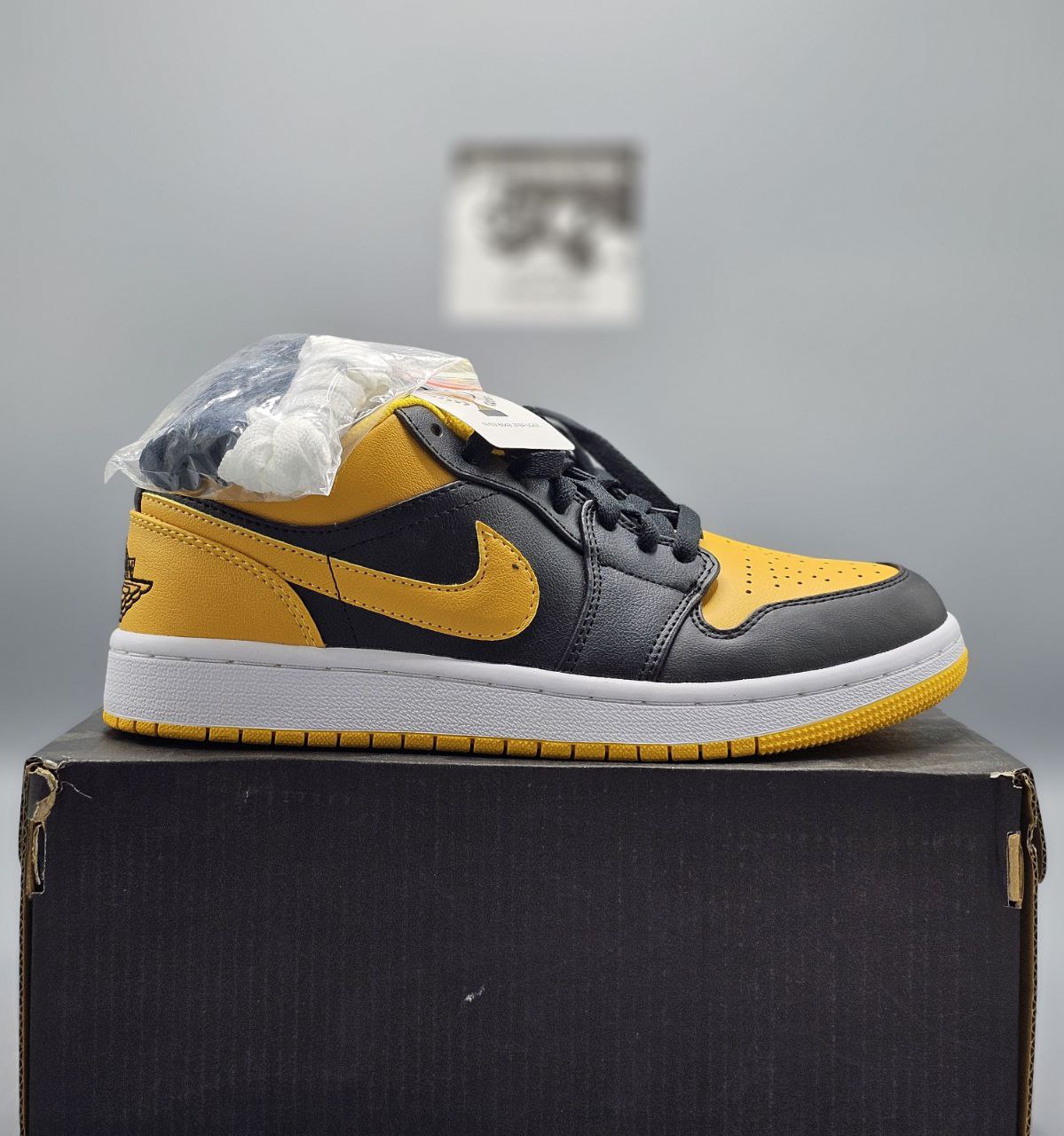 AIR JORDAN 1 LOW " YELLOW OCHRE " 
