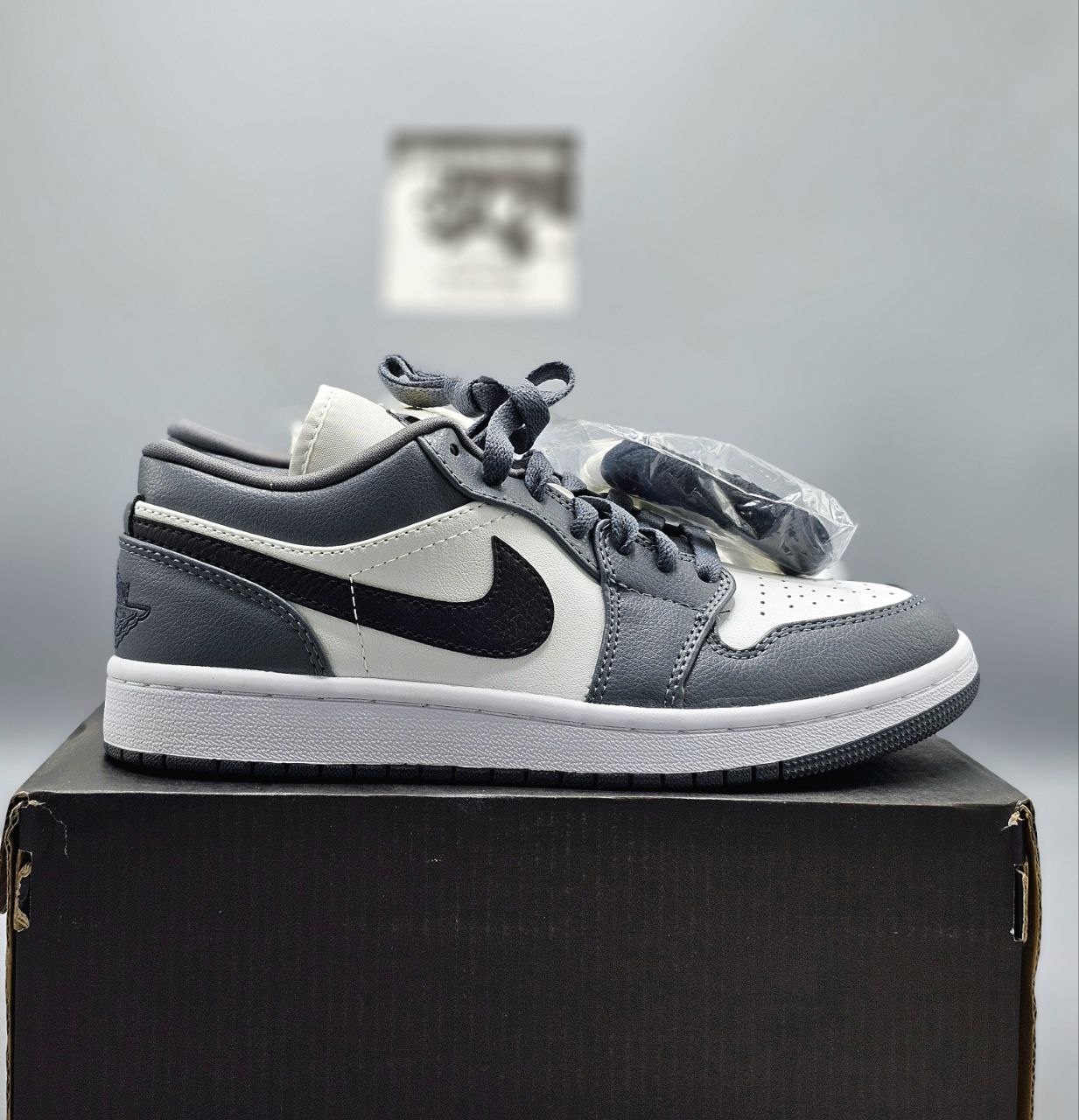 AIR JORDAN 1 LOW " IRON GREY " 